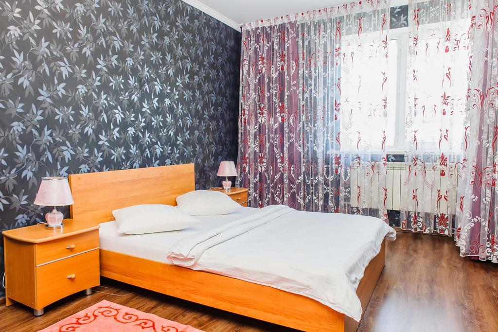 Apartment Lazurniy Nur-Sultan  Exterior photo